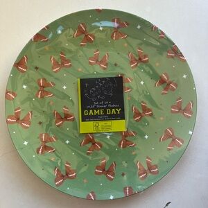 Set of 10 Green Game Day Dinner Plates with Bows